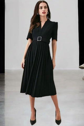 V-neck Pleated High-end Professional-looking Crepe Pleated Black Midi Dress