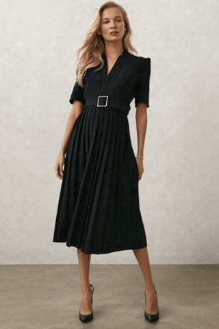 V-neck Pleated High-end Professional-looking Crepe Pleated Black Midi Dress