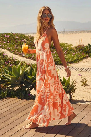 Sleeveless V-neck High-waisted Backless Beach Dress