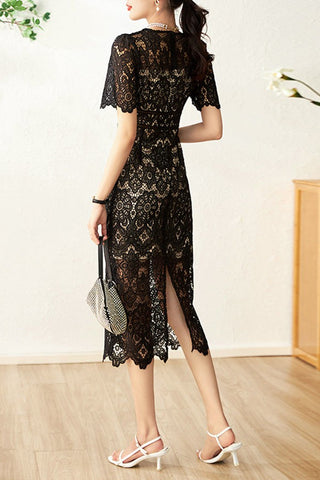 Lace Short-sleeved V-neck Slim Dress