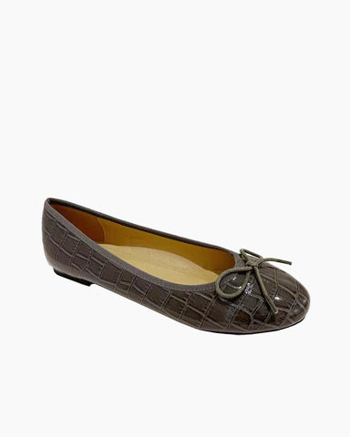 Aurora Leather Round Toe Bow Ballet Flats