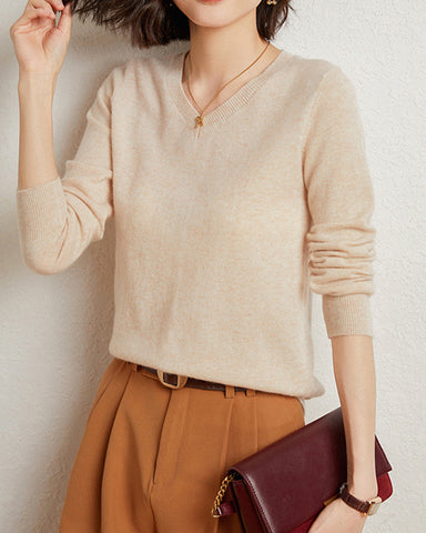 100% Cashmere V-Neck Knit Sweater