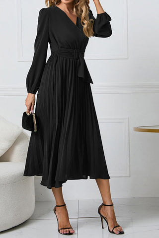 Effortless Elegance V-neck Puff Sleeve Pleated Dress