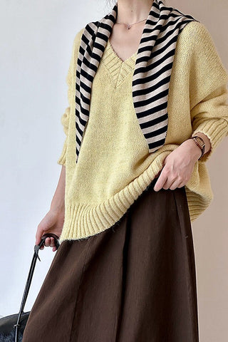 Lazy wind V-neck loose pullover thin and versatile knit sweater