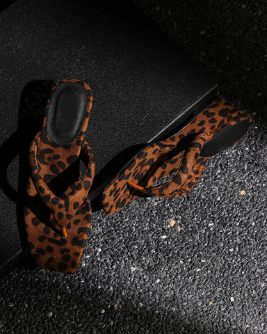 Sexy-Leopard-Print-Leather-Slope-Heel-Flip-Flops