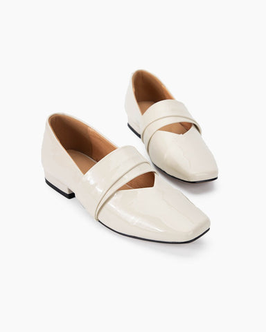 French Elegance Exquisite Hollow Design Leather Loafers