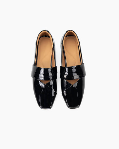 French Elegance Exquisite Hollow Design Leather Loafers