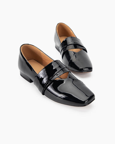 French Elegance Exquisite Hollow Design Leather Loafers