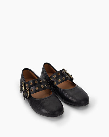 Versatile Leather Mary Jane Flats with Adjustable Straps