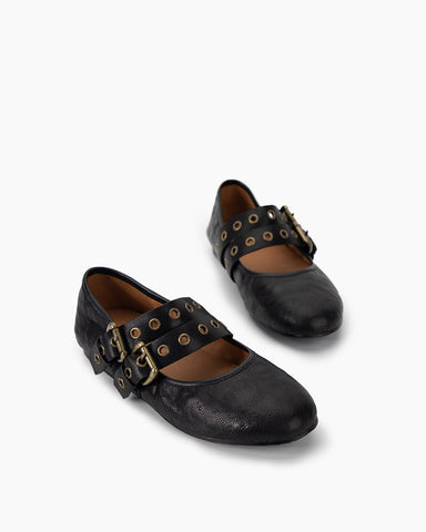 Versatile Leather Mary Jane Flats with Adjustable Straps