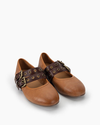 Versatile Leather Mary Jane Flats with Adjustable Straps