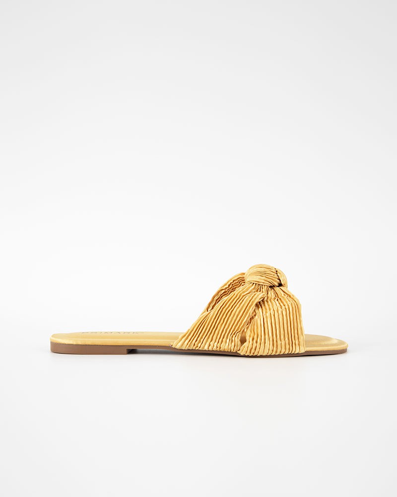 Sheepskin-One-Line-Bow-Flat-Sandals