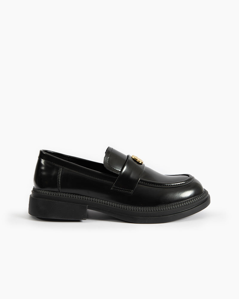 Camellia Fasteners Patent Leather Chunky Loafers