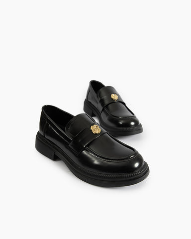 Camellia Fasteners Patent Leather Chunky Loafers