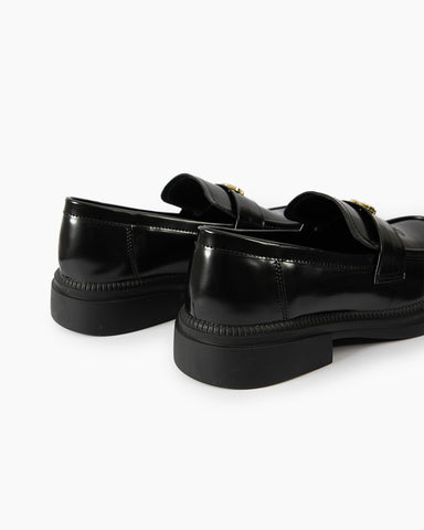 Camellia Fasteners Patent Leather Chunky Loafers