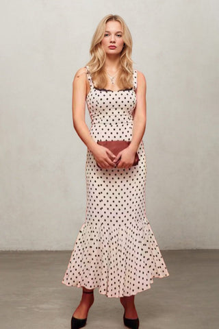 Relaxed Elegance Sleeveless Polka-dot Dress