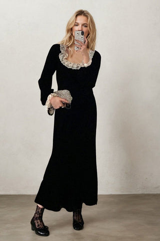 Romantic Rooftop Views-Elegant Velvet Little Black Hip-hugging Long Skirt