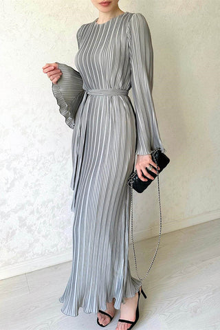 Chic Horn Sleeve Pleated Maxi Dress