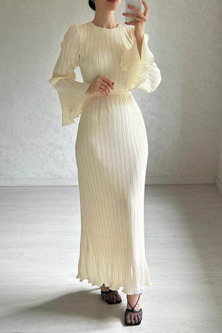 Chic Horn Sleeve Pleated Maxi Dress