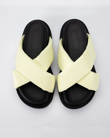 Cross Strap Cushioned Height Enhancing Sandals