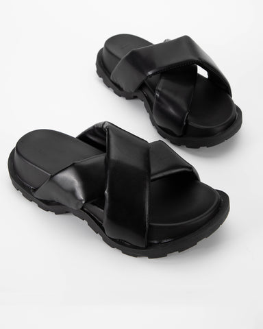 Cross Strap Cushioned Height Enhancing Sandals