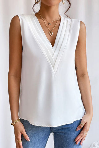 Multi-layered V-neck Solid Color Sleeveless Top