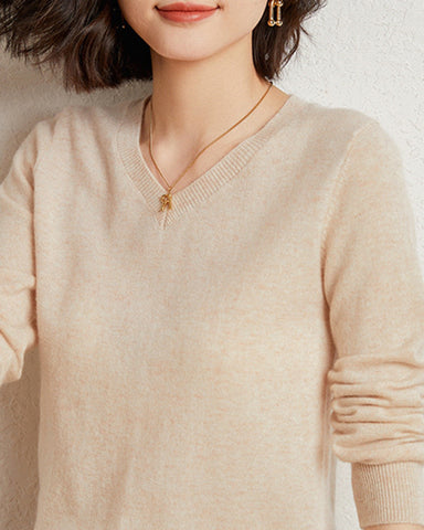 100% Cashmere V-Neck Knit Sweater