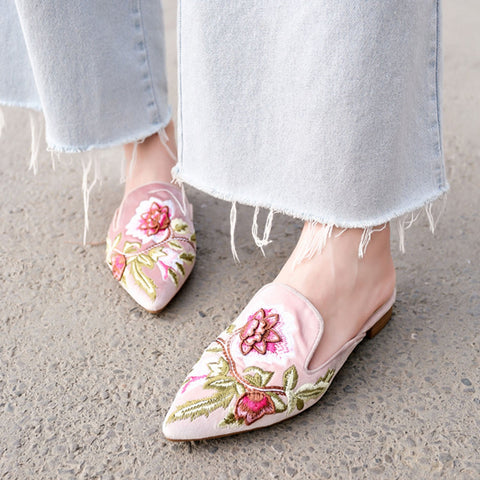 LarosaStyle mules Embroidery Mule Flats