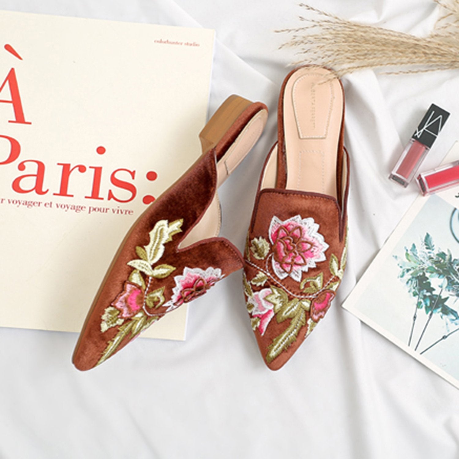 LarosaStyle mules Embroidery Mule Flats