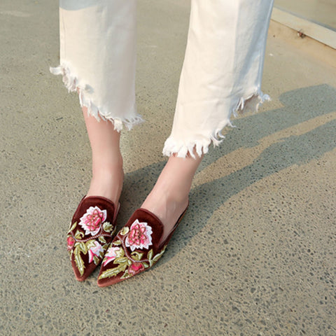 LarosaStyle mules Embroidery Mule Flats