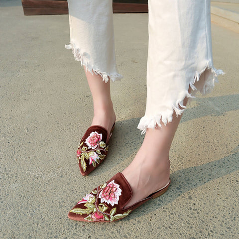 LarosaStyle mules Embroidery Mule Flats